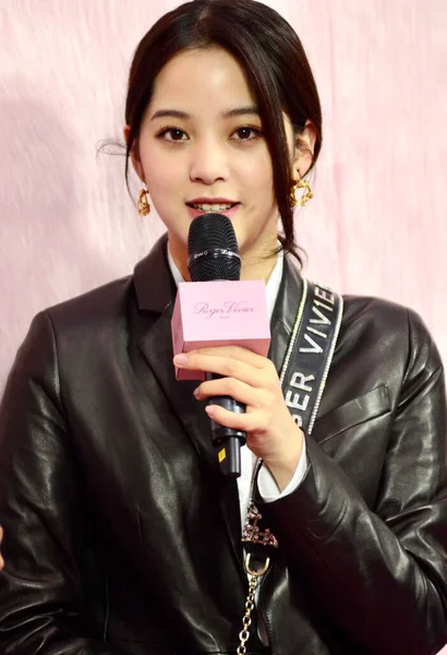 台湾音乐家兼女演员欧阳娜于2020年10月15日在中国上海参加商务活动 — 图库照片