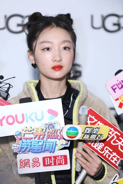 中国の女優周東友が上海でのUgg商業イベントに出席 10月2020 — ストック写真