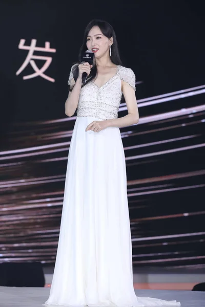 Chinese Actrice Zangeres Tiffany Tang Yan Woont Een Activiteit Bij — Stockfoto