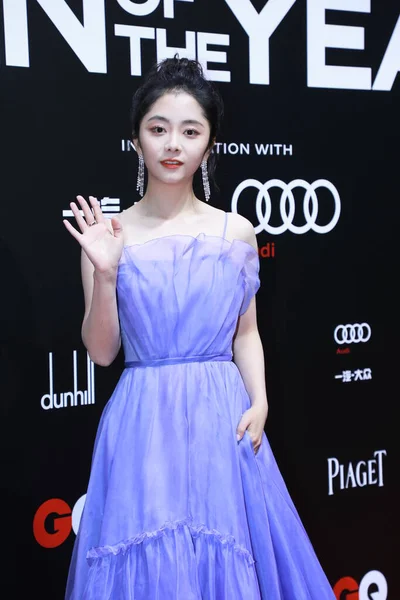 Китайська Акторка Тан Сонг Являється Синьому Платті Показуючи Свою Красу — стокове фото