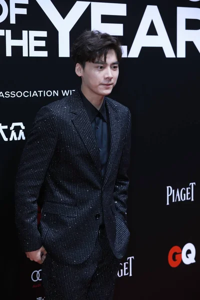 Actor Cantante Chino Yifeng También Conocido Como Evan Aparece Traje — Foto de Stock