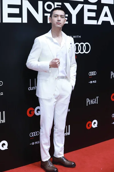Actor Chino Xian Aparece Traje Blanco Alfombra Roja Para Los — Foto de Stock