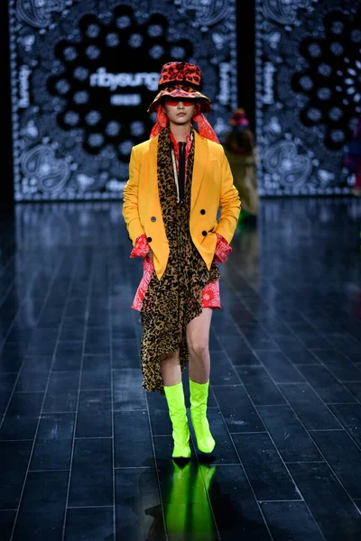 Show Coleções Designers Chineses Coreanos Quancheng Fashion International Fashion Week — Fotografia de Stock