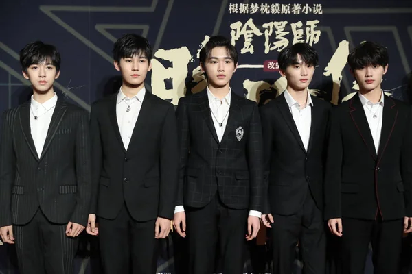 Chinese Idol Group Teens Times Tnt Attend Premiere Movie Qing — Stock Photo, Image
