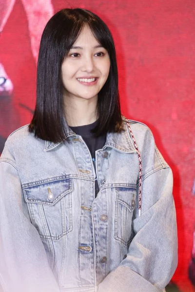 中国女演员郑双参加2019年3月18日在中国上海举行的活动 — 图库照片