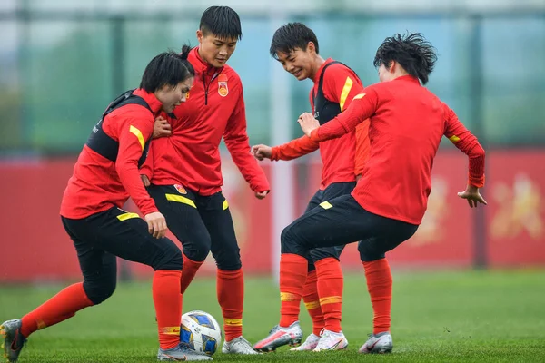 Chinese Vrouwenvoetbaltraining 2020 Olympische Vrouwenvoetbalwedstrijd Tokyo Suzhou Provincie Jiangsu China — Stockfoto