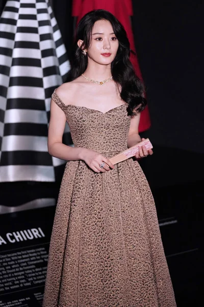 Chinese Actress Zhao Liying Attends Exhibition Dior Chengdu City Southwest — Foto Stock