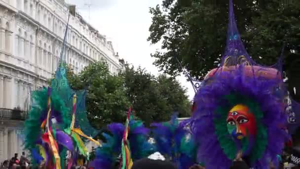 Tváře na karnevalu, notting hill — Stock video