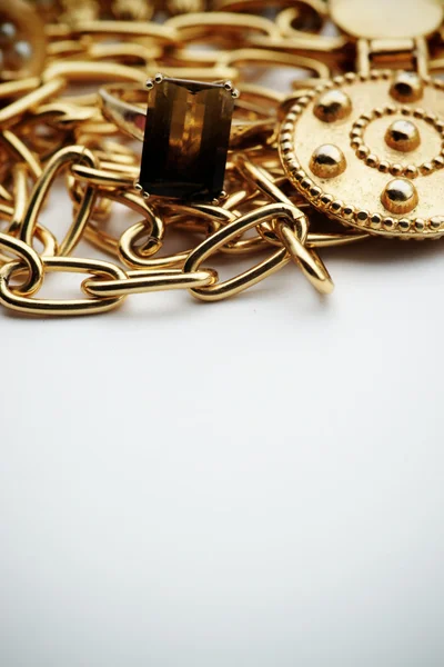 Gold chain — Stock Photo, Image