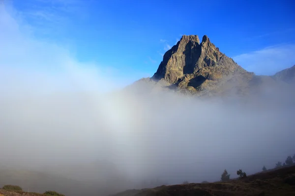 Mountain in clouds, Pyrenees — Stock Photo, Image