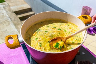 Çorbanın mutfak fotoğrafı.