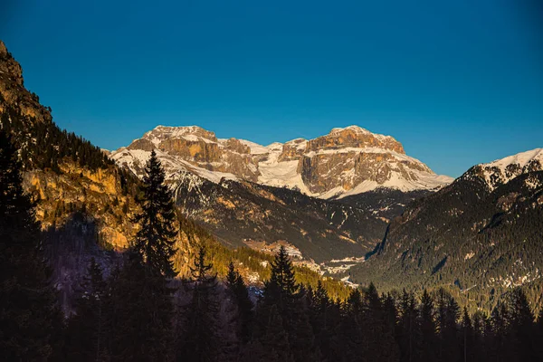 Krajobraz Górski Alpach Szwajcarskich — Zdjęcie stockowe
