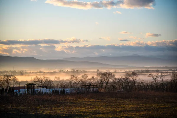 Dağlarda gün batımı