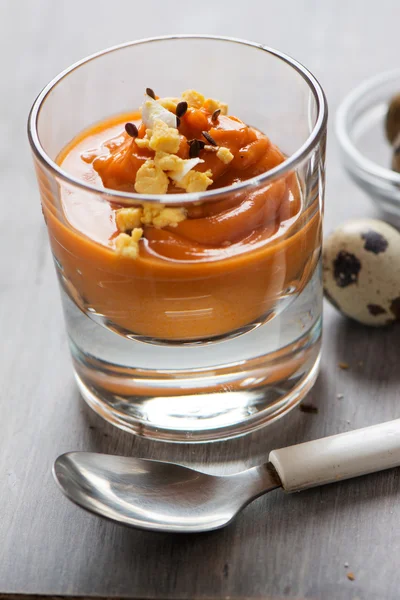 Gazpacho, grädde tomat och grönsaker — Stockfoto