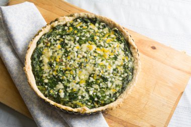 sebze erimiş peynirli ve ıspanaklı kiş