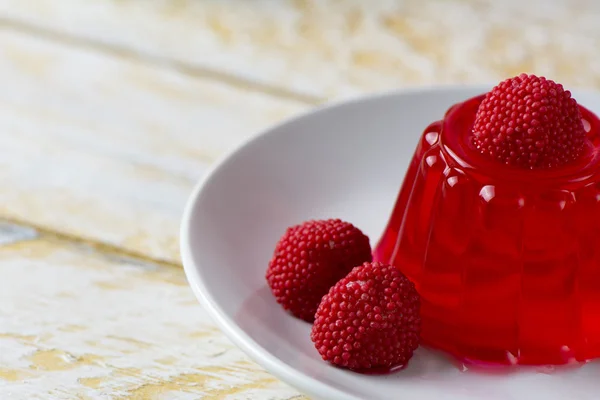 Rote Kirsche Gelatine Dessert hausgemacht — Stockfoto