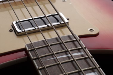 Elektro gitar closeup. Ayrıntı, seçici odak.