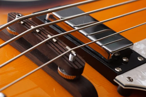 Closeup of electric guitar. Detail, selective focus. — Stock Photo, Image