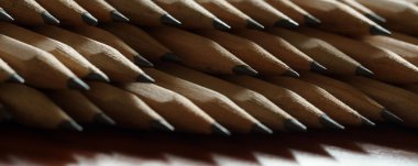 Grafit kalem - Banner/Başlık baskı