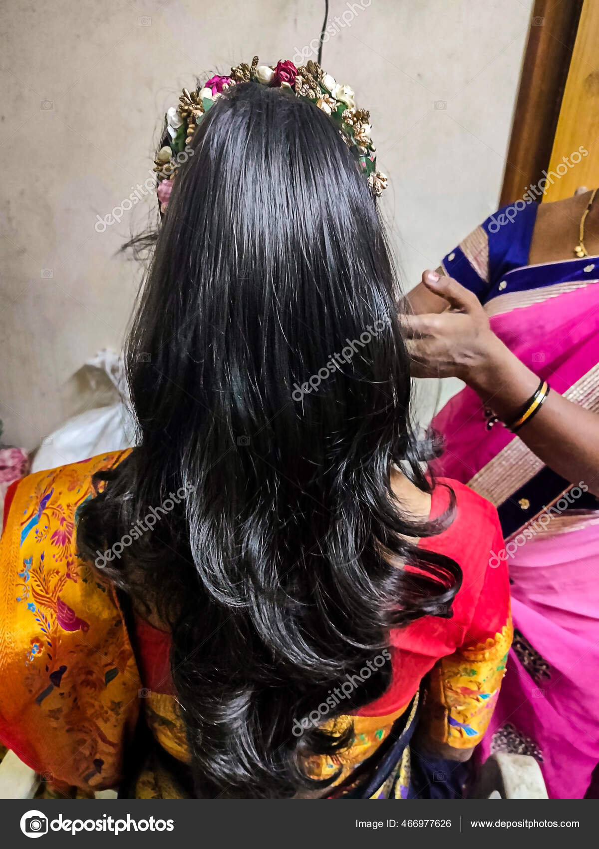 Pin by DRIMPU Y on Hairstyles in 2023 | Long hair wedding styles, Indian  wedding hairstyles, South indian wedding hairstyles