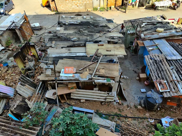 2021年2月23日至23日 印度卡纳塔克邦班加罗尔 从空中俯瞰班加罗尔市被拆除的贫民区 下午拍摄的照片 — 图库照片