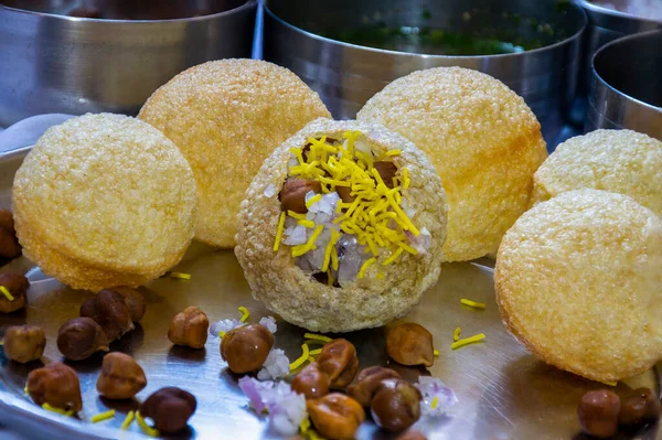 Foto Stock Comida Tradicional Pupular Indiana Rua Lanches Panipuri Puri — Fotografia de Stock