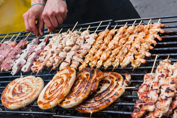 Kebab meat on the coals — Stock Photo, Image