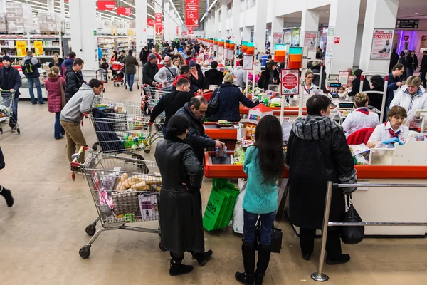 Fila no supermercado — Fotografia de Stock