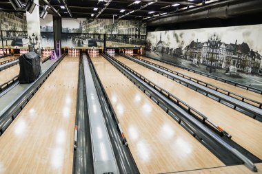 Bowling lane