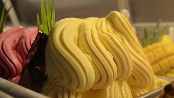Italian gelato ice cream and passion fruit — Stock Video