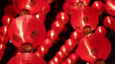 Çin kırmızı fenerler gece