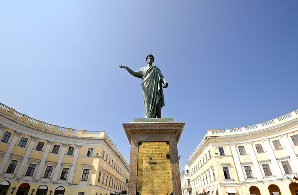  Historical monument to Duke of Richelieu in Odessa, Ukraine and clear blue sky background