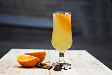 Limonata ile portakal