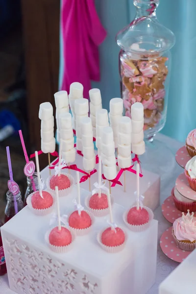 Dessert table at party — Stock Photo, Image