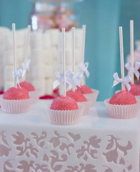 Dessert tabel op feestje — Stockfoto