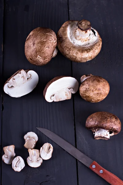 Fresh mushrooms with spices — Stock Photo, Image