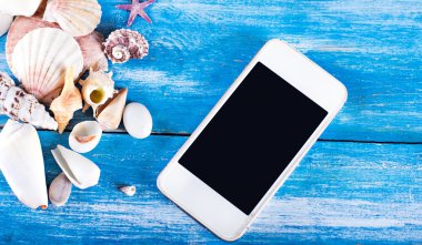 Cep telefonu ve kabukları