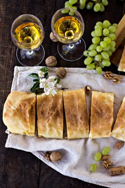 Peynirli börek, peynirli turta