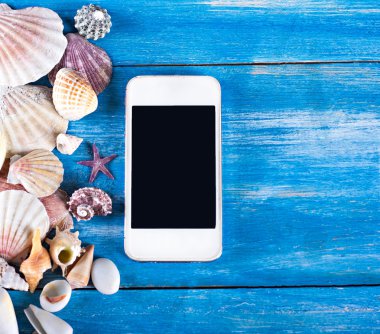 Cep telefonu ve kabukları