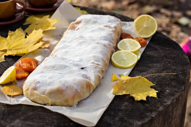 Meyveli turta elmalı, kabak