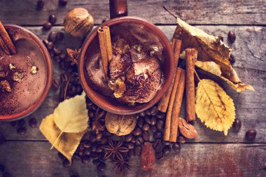 çikolatalı dondurma.