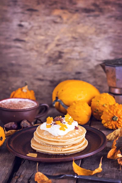 Pfannkuchen mit Kürbis — Stockfoto