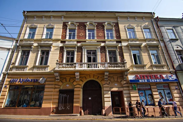 Augustus 2017 Een Oud Gebouw Het Centrum Van Stad Chernivtsi — Stockfoto