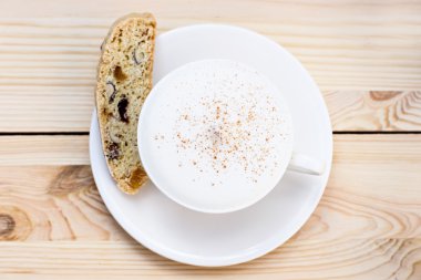 Kurutulmuş cranberries ve kahve ile bisküvi