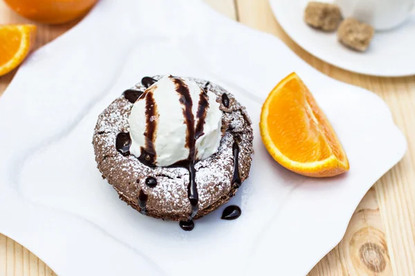 Fondant aus Schokoladenkuchen — Stockfoto