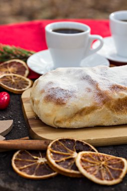 Strudel veya Noel Stollen