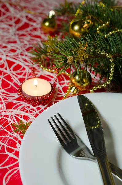 Christmas and New Year table place setting with christmas decora — Stock Photo, Image