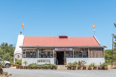 Çiftlik durak N10 yolun yanında 