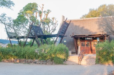 Addo, Resepsiyon ofices