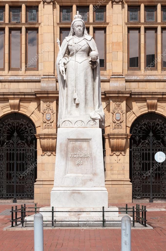 Statue of Queen Victoria in Port Elizabeth Stock Editorial Photo